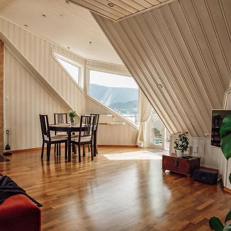 Panorama Apartment With 360 View Of The City Ålesund Exteriör bild