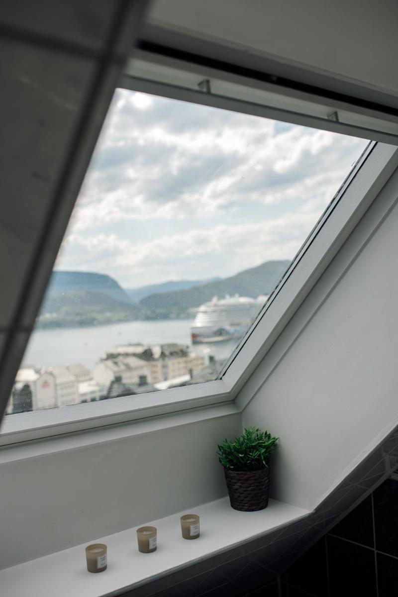 Panorama Apartment With 360 View Of The City Ålesund Exteriör bild