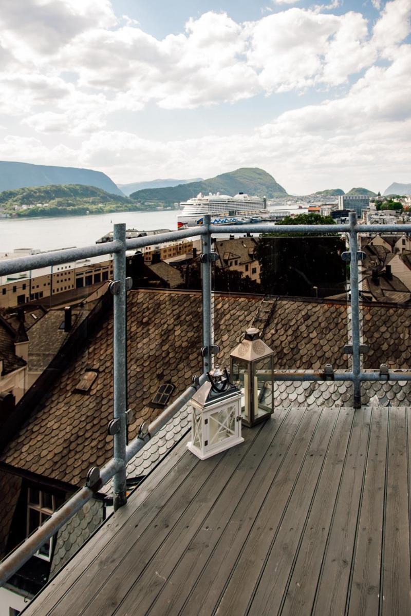 Panorama Apartment With 360 View Of The City Ålesund Exteriör bild